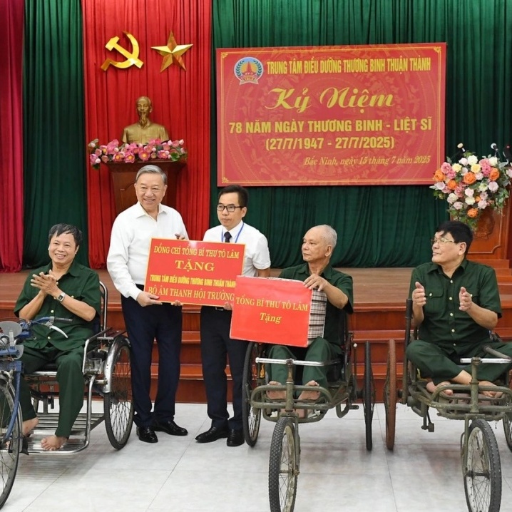 chinh sach uu dai nguoi co cong thanh tuu va dinh huong phat trien trong giai doan moi