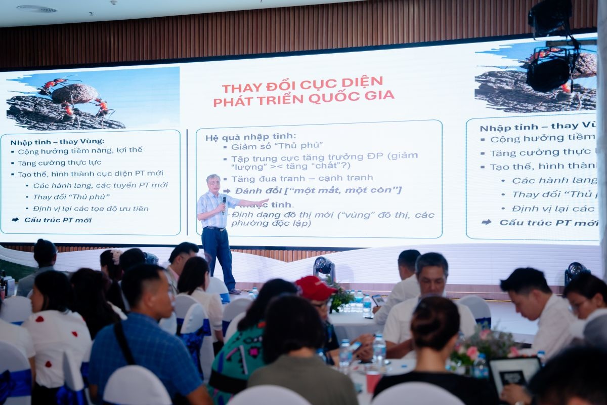 PGS.TS Trần Đình Thiên cho rằng quy hoạch các trung tâm hành chính mới, tác động mạnh tới bộ mặt đô thị và thị trường BĐS 