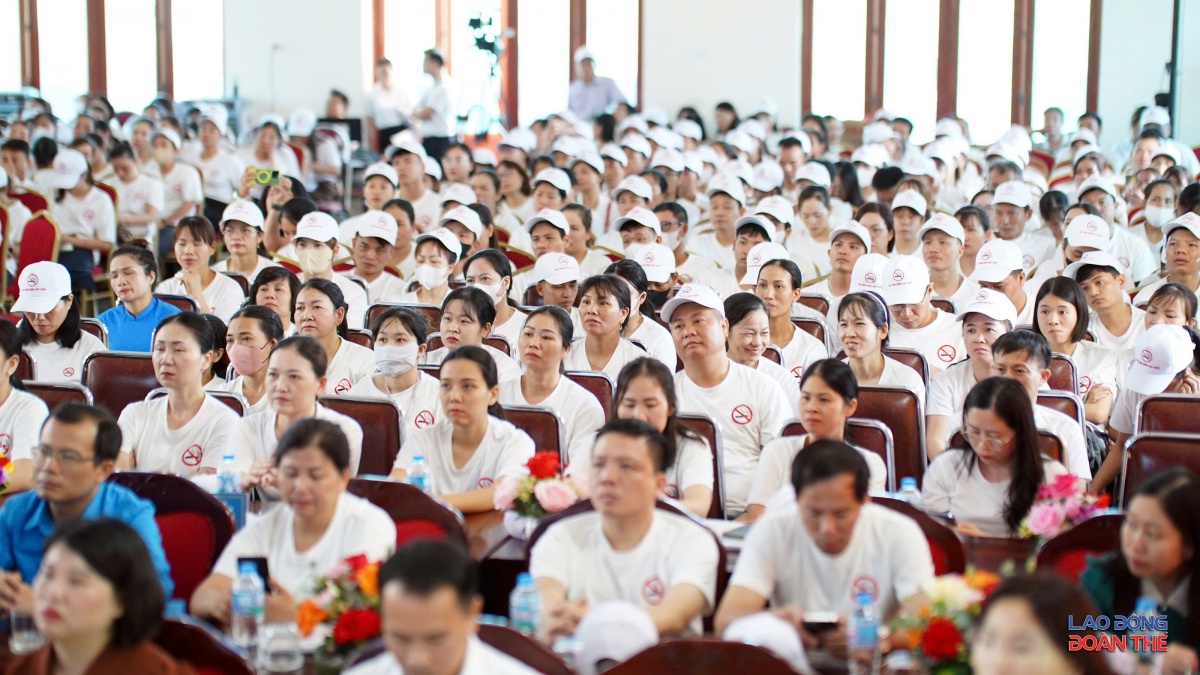 [ẢNH] Mít tinh hưởng ứng Tuần lễ Quốc gia Không thuốc lá năm 2026
