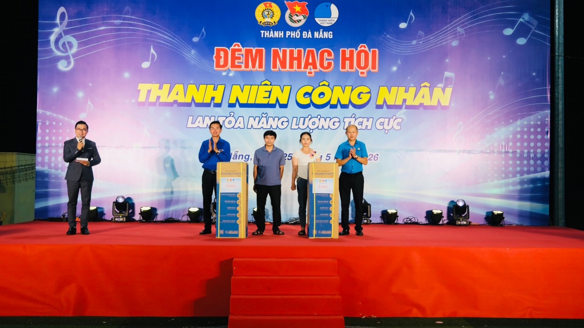 Công đoàn - Đoàn Thanh niên Đà Nẵng chung tay chăm lo thanh niên công nhân bằng ngày hội ý nghĩa Công đoàn - Đoàn Thanh niên Đà Nẵng chung tay chăm lo thanh niên công nhân bằng ngày hội ý nghĩa