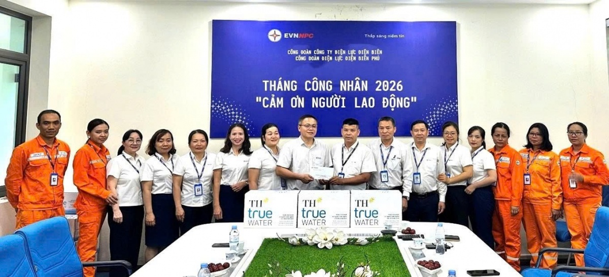 Công ty Điện lực Điện Biên đổi mới sáng tạo, hướng về người lao động nơi biên cương Công ty Điện lực Điện Biên đổi mới sáng tạo, hướng về người lao động nơi biên cương