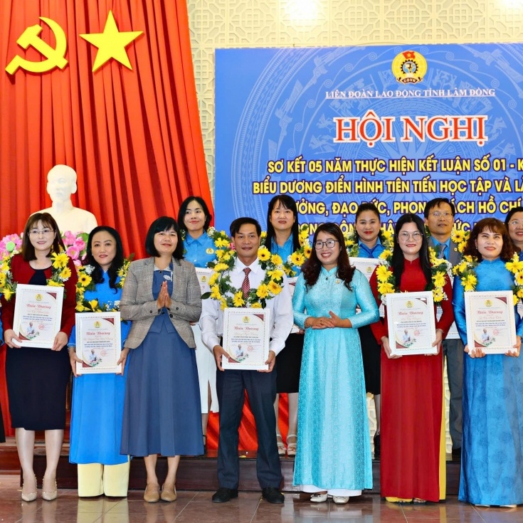 thang cong nhan o lam dong thich ung trong tinh hinh moi