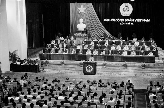 Đánh dấu bước ngoặt đổi mới