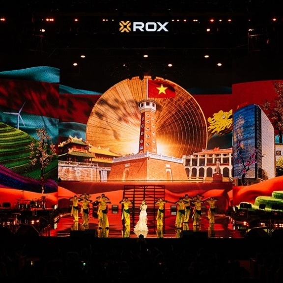 ROX30 Concert: Bản giao hưởng của ký ức, ánh sáng và khát vọng Việt