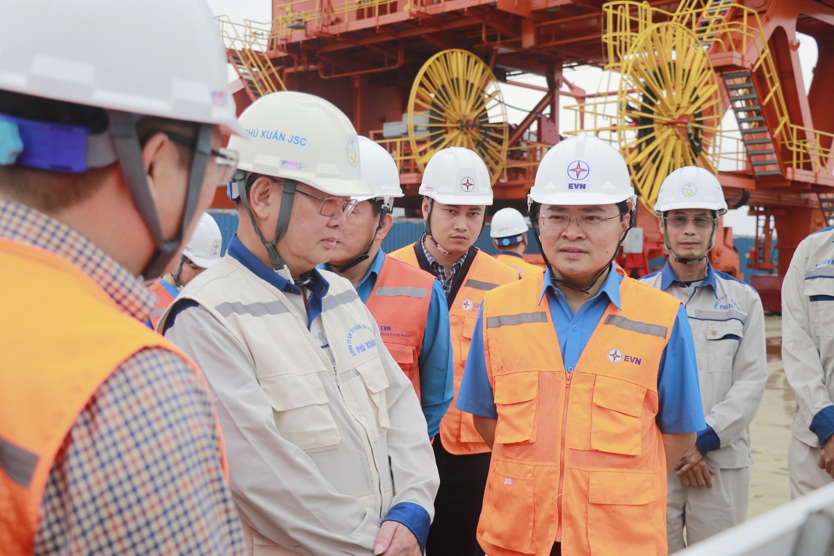 Từ nghị quyết đến hành động: Những bước tiến nổi bật của Công đoàn Việt Nam Từ nghị quyết đến hành động: Những bước tiến nổi bật của Công đoàn Việt Nam