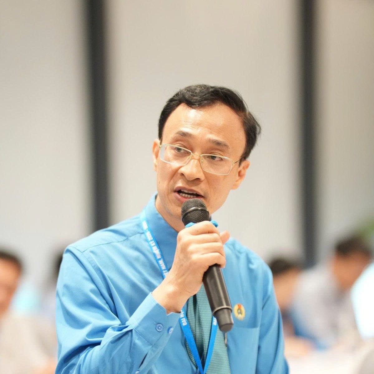 anh khong khi soi noi tai 5 trung tam thao luan trong khuon kho dai hoi xiv cong doan viet nam