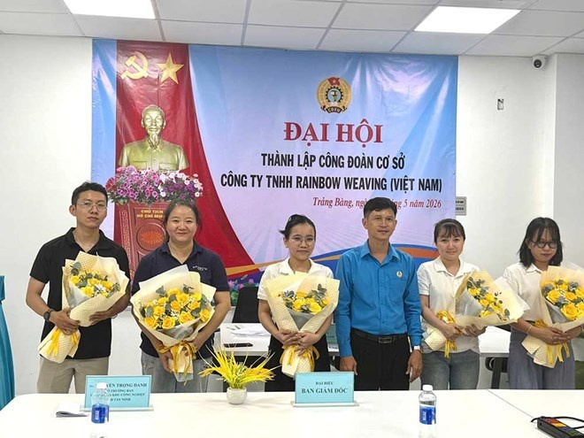 LĐLĐ tỉnh Tây Ninh: Đồng hành cùng người lao động, mở rộng “ngôi nhà chung” công đoàn LĐLĐ tỉnh Tây Ninh: Đồng hành cùng người lao động, mở rộng “ngôi nhà chung” công đoàn