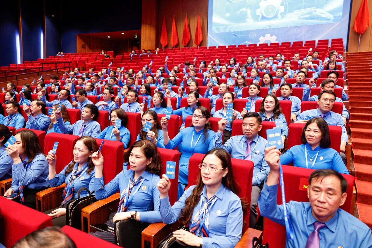 Thông điệp chúc mừng từ bạn bè quốc tế gửi Đại hội Công đoàn Việt Nam lần thứ XIV