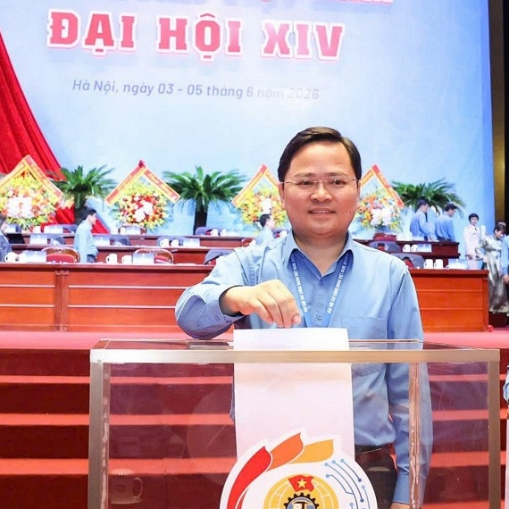 bau 135 uy vien ban chap hanh tong lien doan lao dong viet nam khoa xiv