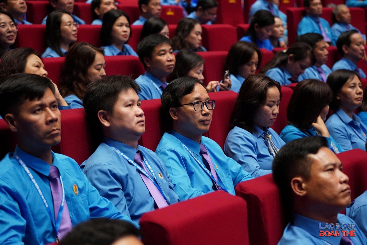 Thứ trưởng Bộ Nội vụ: “Phong trào thi đua phải thực sự gắn với quyền và lợi ích của người lao động”