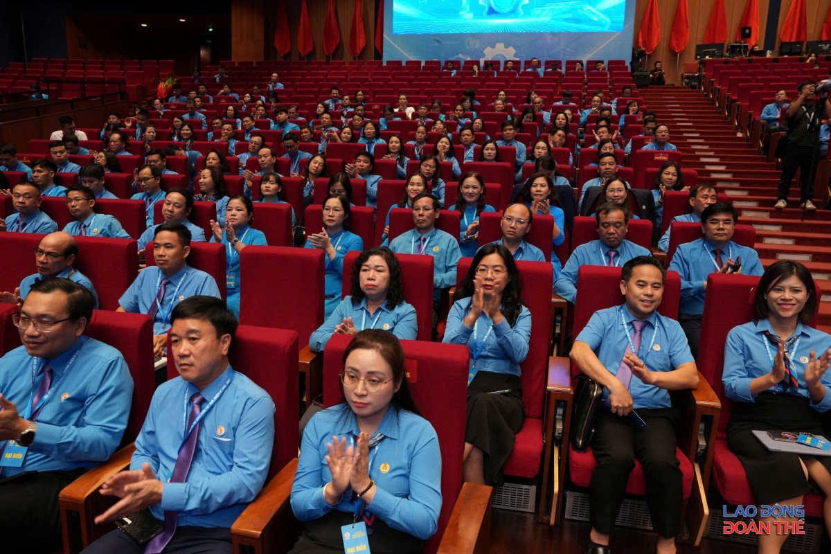 Thủ tướng Chính phủ: “Đại hội XIV Công đoàn Việt Nam đã chủ động hiến kế với Đảng, Nhà nước những vấn đề có ý nghĩa chiến lược quốc gia”