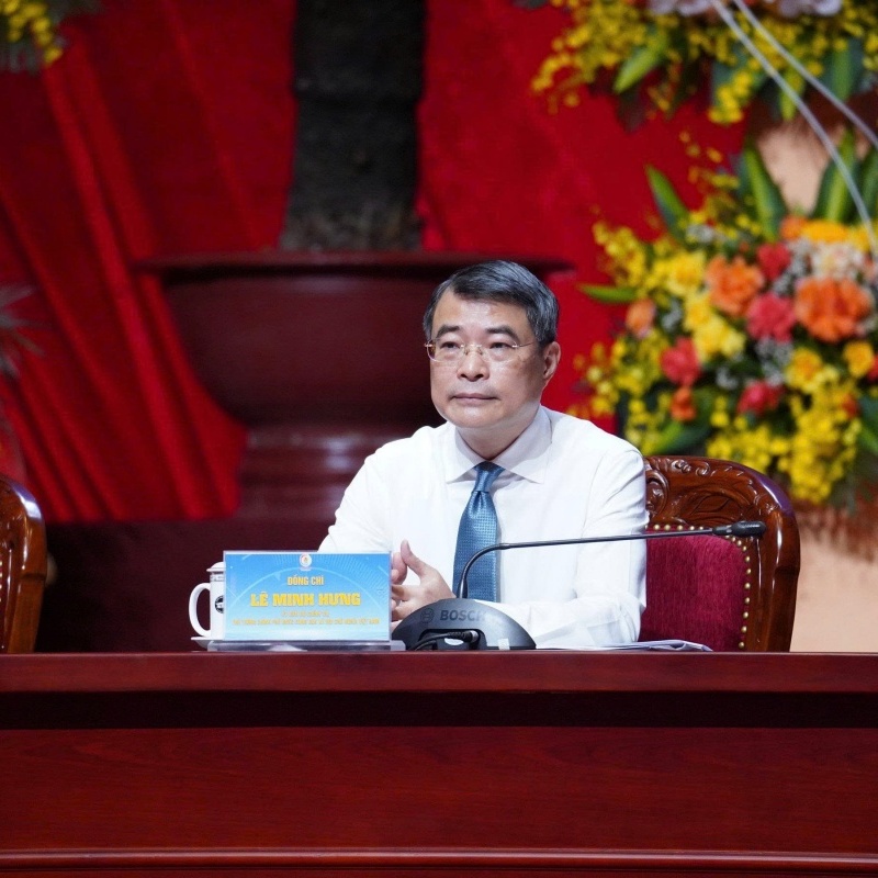 Thủ tướng Lê Minh Hưng: Chuyển tư duy từ “sở hữu nhà” sang “quyền có chỗ ở”