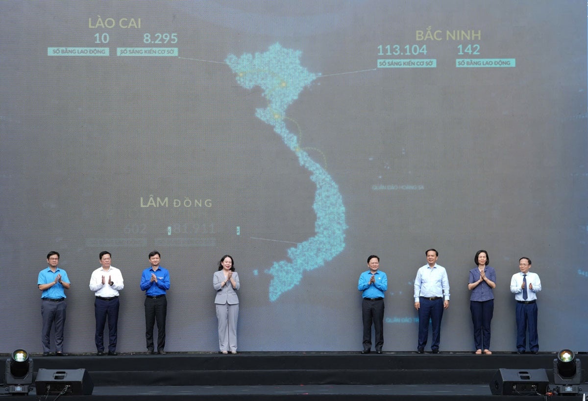 Phó Chủ tịch nước Võ Thị Ánh Xuân: Thi đua phải khơi dậy khát vọng cống hiến của người lao động