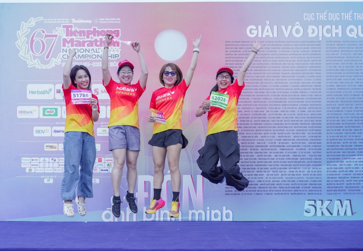 HDBank Runners bứt phá tại Tiền Phong Marathon 2026