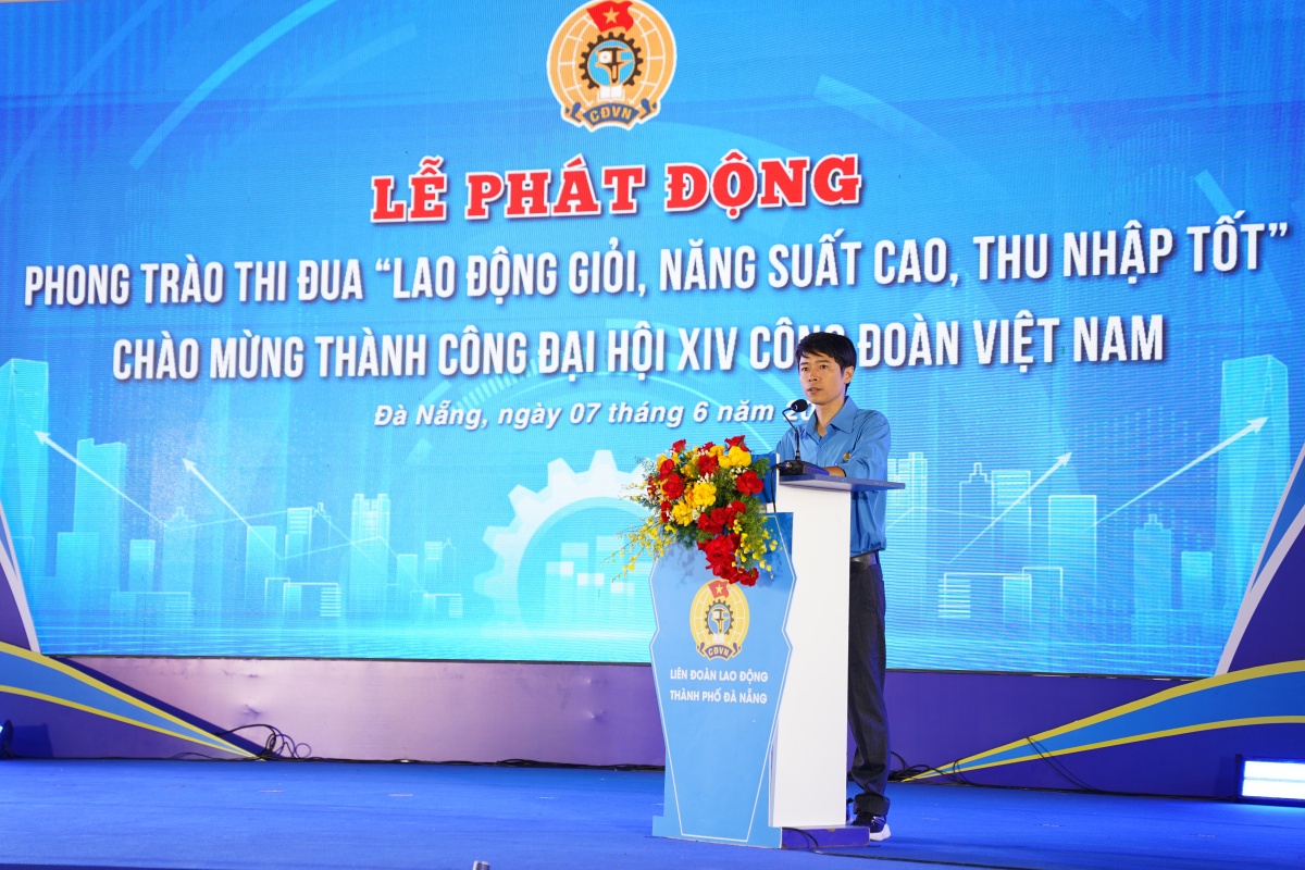 Anh Lê Bá Minh và câu chuyện sáng tạo từ thực tiễn sản xuất làm lợi hàng tỷ đồng cho doanh nghiệp Anh Lê Bá Minh và câu chuyện sáng tạo từ thực tiễn sản xuất làm lợi hàng tỷ đồng cho doanh nghiệp