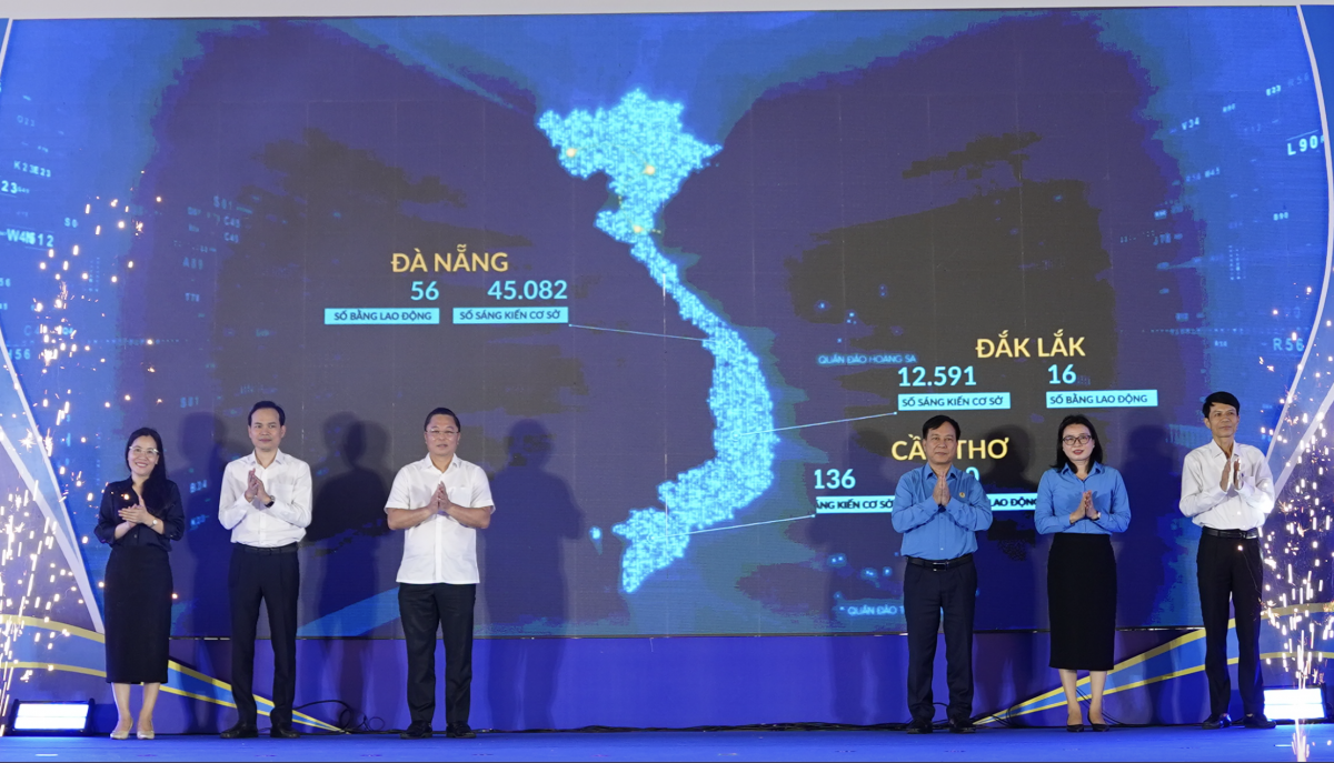 Anh Lê Bá Minh và thông điệp gửi tới người lao động Đà Nẵng thi đua lao động giỏi, thu nhập tốt Anh Lê Bá Minh và thông điệp gửi tới người lao động Đà Nẵng thi đua lao động giỏi, thu nhập tốt