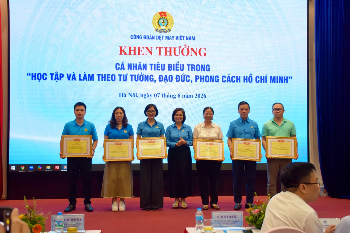 Tôn vinh người thợ giỏi, kiến tạo tương lai ngành Dệt may