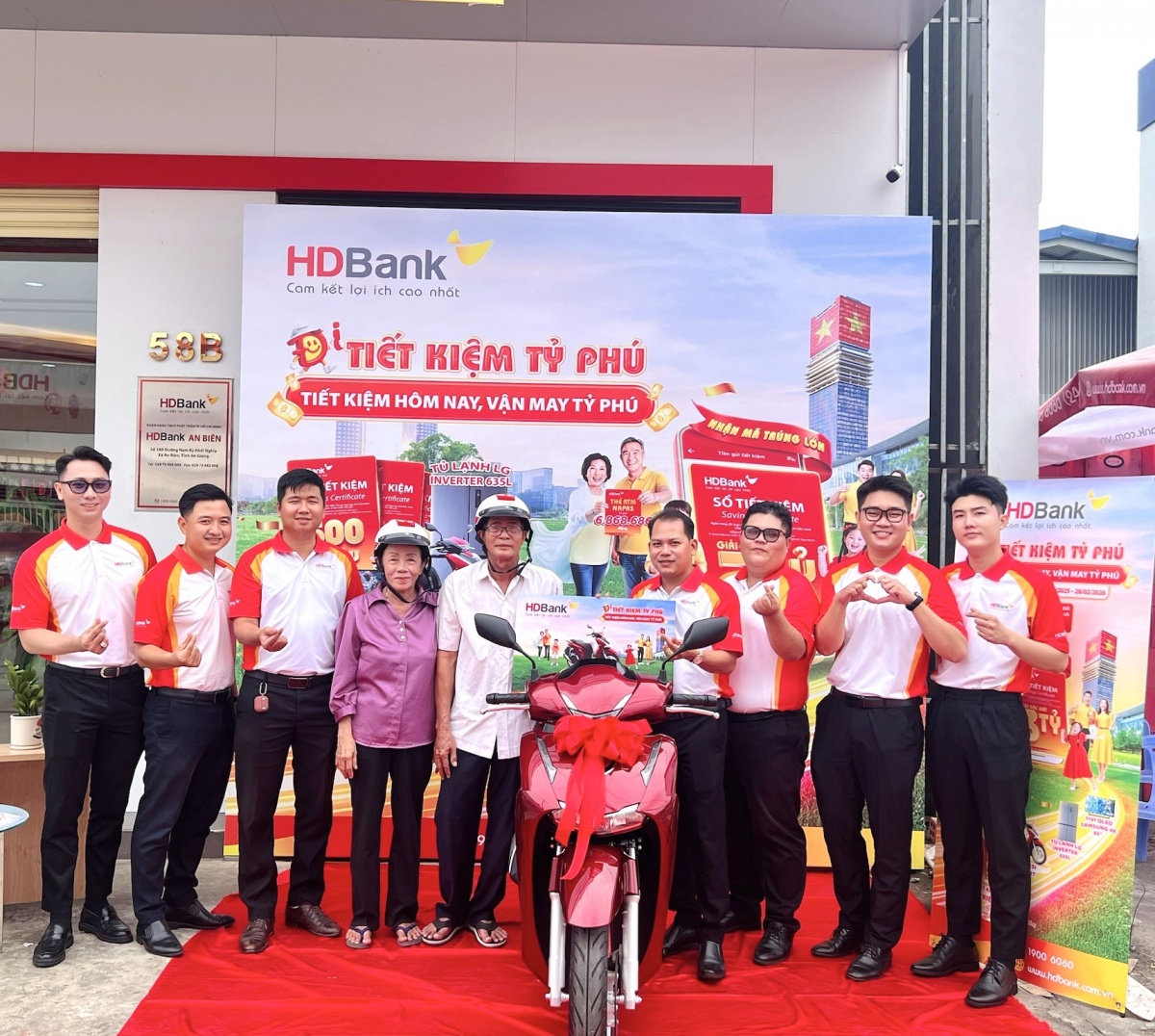 rước đó, trong 3 kỳ quay số đầu tiên, đã có 3 khách hàng trúng thưởng xe SH150i.