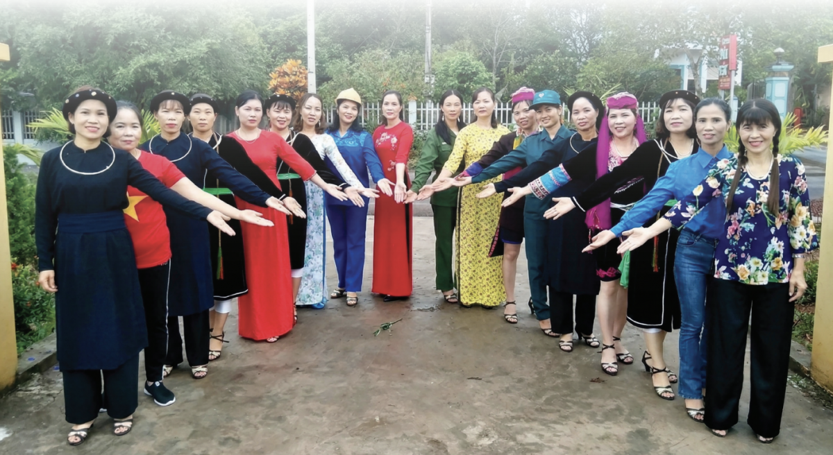 Ngày hội đại đoàn kết toàn dân tộc tại thôn Trường Tùng. Ảnh: NVCC . Ngày hội đại đoàn kết toàn dân tộc tại thôn Trường Tùng. Ảnh: NVCC .