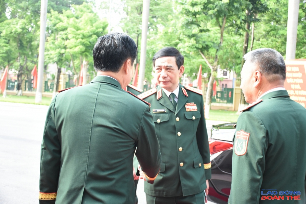 Đại tướng Phan Văn Giang, Ủy viên Bộ Chính trị, Phó thủ tướng Chính phủ, Bộ trưởng Bộ Quốc phòng đến dự chương trình tổng kết, trao Giải thưởng Lao động sáng tạo trong Công đoàn Quân đội lần thứ I. Ảnh: Nguyễn Việt Đại tướng Phan Văn Giang, Ủy viên Bộ Chính trị, Phó thủ tướng Chính phủ, Bộ trưởng Bộ Quốc phòng đến dự chương trình tổng kết, trao Giải thưởng Lao động sáng tạo trong Công đoàn Quân đội lần thứ I. Ảnh: Nguyễn Việt