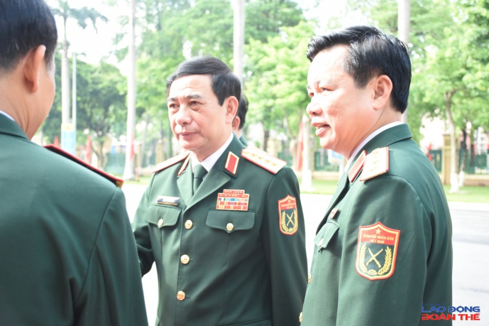 Những năm qua, phong trào thi đua “Lao động giỏi, Lao động sáng tạo” trong Công đoàn Quân đội đã phát triển sâu rộng, trở thành động lực quan trọng khơi dậy tinh thần đổi mới, sáng tạo của cán bộ, đoàn viên công đoàn và người lao động trong toàn quân. Ảnh: Nguyễn Việt Những năm qua, phong trào thi đua “Lao động giỏi, Lao động sáng tạo” trong Công đoàn Quân đội đã phát triển sâu rộng, trở thành động lực quan trọng khơi dậy tinh thần đổi mới, sáng tạo của cán bộ, đoàn viên công đoàn và người lao động trong toàn quân. Ảnh: Nguyễn Việt