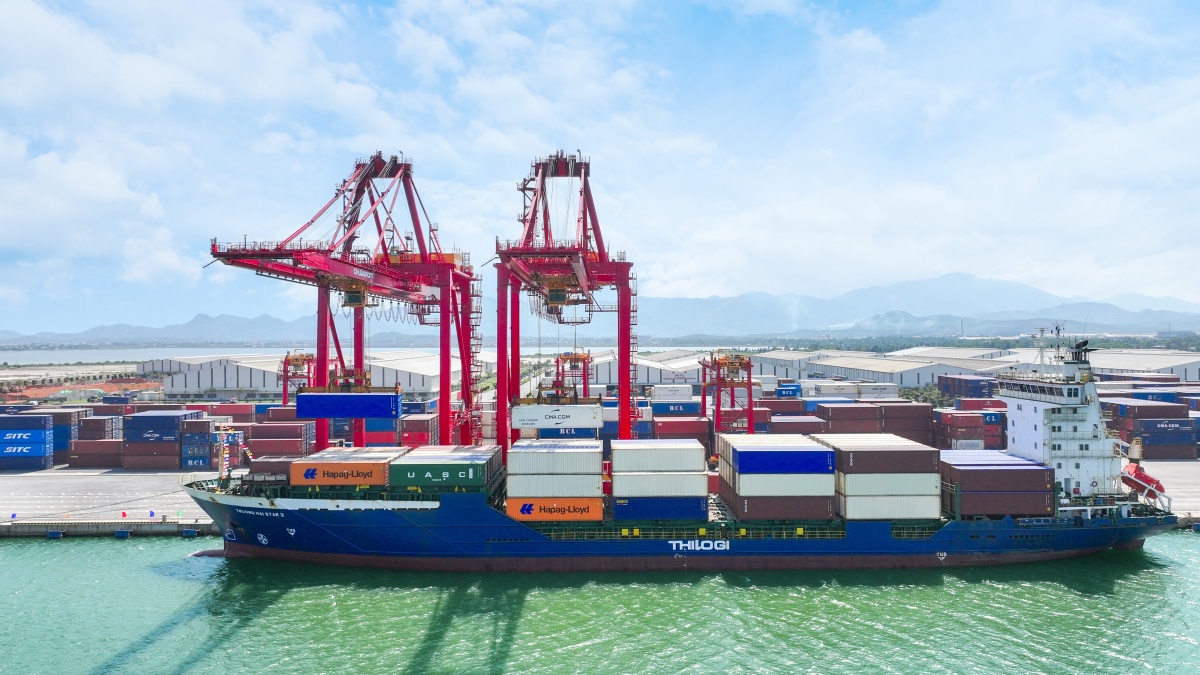 Khai thác tần suất 2 chuyến_tuần giúp doanh nghiệp chủ động kế hoạch giao nhận hàng hóa Khai thác tần suất 2 chuyến_tuần giúp doanh nghiệp chủ động kế hoạch giao nhận hàng hóa