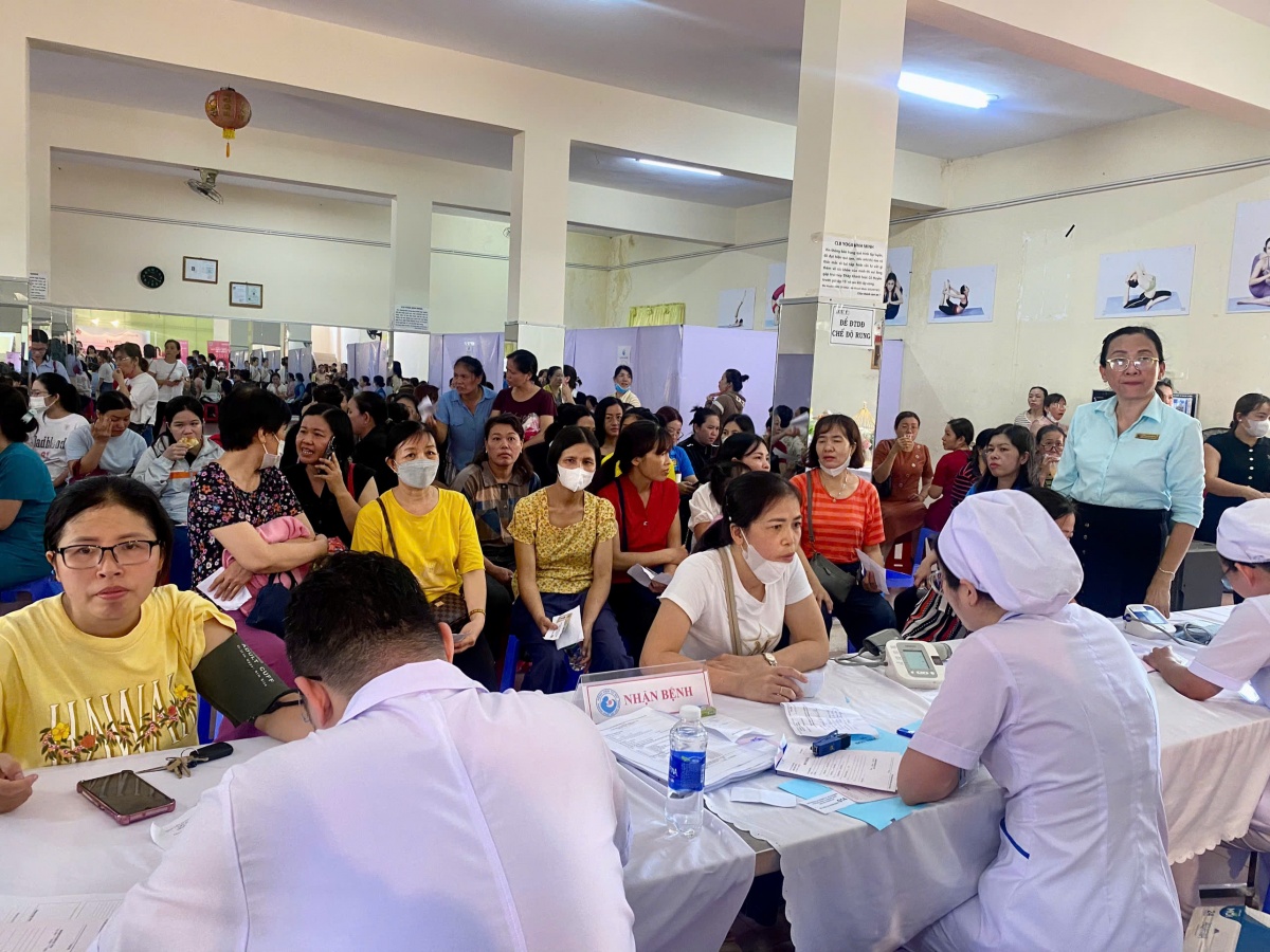 “Chăm sóc sớm - Bảo vệ tương lai”: Dấu ấn Công đoàn và sức mạnh cộng hưởng vì sức khỏe nữ công nhân