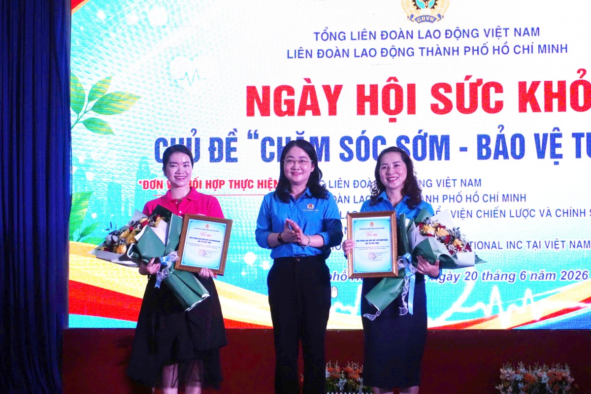 “Chăm sóc sớm - Bảo vệ tương lai”: Dấu ấn Công đoàn và sức mạnh cộng hưởng vì sức khỏe nữ công nhân