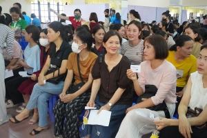 400 nữ công nhân TP HCM tham gia Ngày hội sức khoẻ