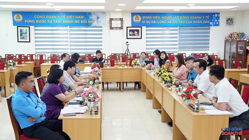 Công đoàn Y tế Việt Nam chuẩn bị phát động phong trào thi đua về Nghị quyết 72-NQ/TW Công đoàn Y tế Việt Nam chuẩn bị phát động phong trào thi đua về Nghị quyết 72-NQ/TW