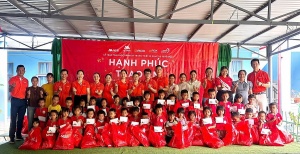 Mang yêu thương đến những điểm trường còn nhiều khó khăn
