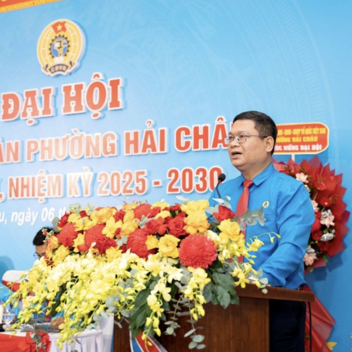 Người cán bộ Công đoàn tận tâm vì người lao động và cộng đồng