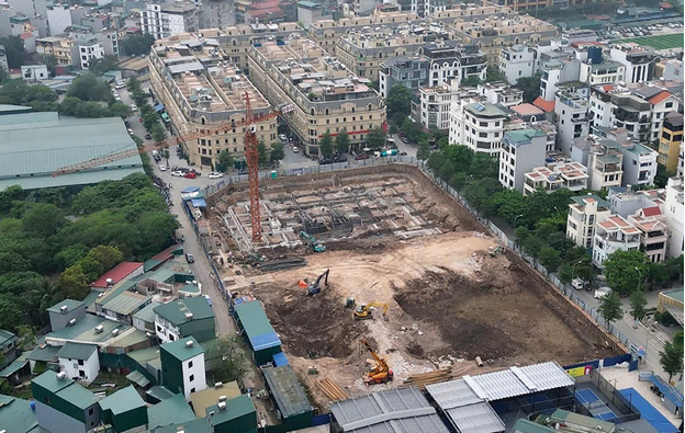Dự án nhà ở xã hội tại ô đất NO1 khu đô thị mới Hạ Đình do liên danh Công ty Đầu tư phát triển hạ tầng đô thị (UDIC), Công ty cổ phần Xây dựng lắp máy điện nước Hà Nội Haweicco, Công ty cổ phần Kinh doanh và phát triển nhà DAC Hà Nội làm chủ đầu tư.