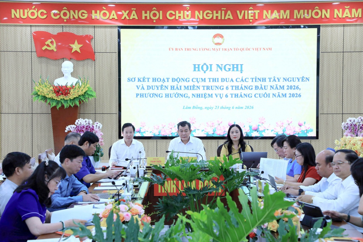 Mặt trận Tổ quốc ở Tây Nguyên và Duyên hải miền Trung hỗ trợ hơn 2,2 triệu “nhà Đại đoàn kết”