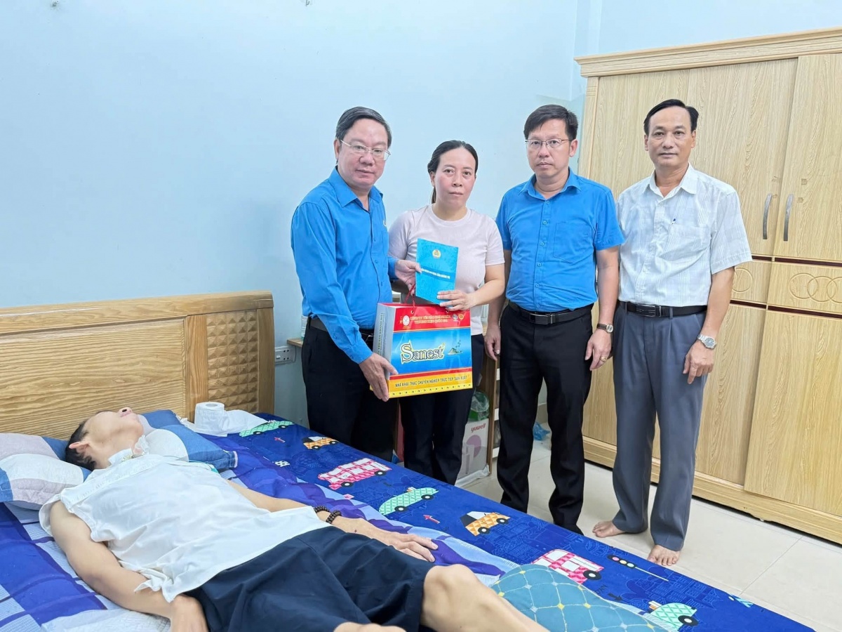 Công đoàn Quảng Trị hướng mạnh về cơ sở, chăm lo thiết thực cho người lao động