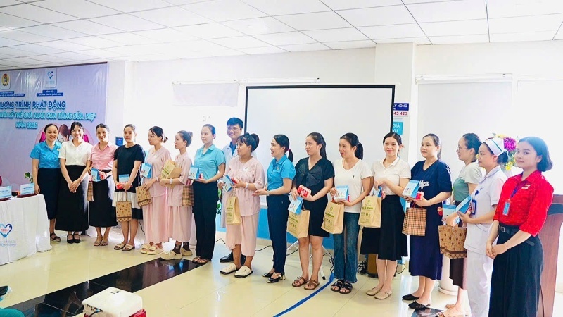 Công đoàn Đà Nẵng chăm lo sát nhu cầu lao động nữ