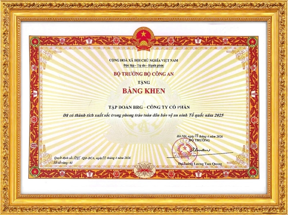 Bằng khen của Bộ Công An trao tặng Tập đoàn BRG vì đã có thành tích xuất sắc trong phong trào toàn dân bảo vệ an ninh Tổ quốc 2025 Bằng khen của Bộ Công An trao tặng Tập đoàn BRG vì đã có thành tích xuất sắc trong phong trào toàn dân bảo vệ an ninh Tổ quốc 2025