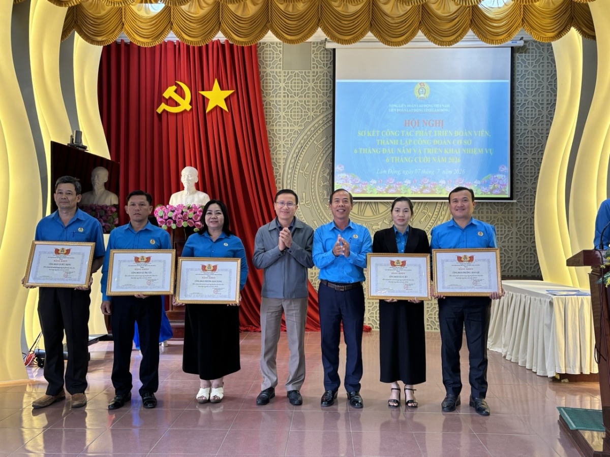 Lâm Đồng kết nạp hơn 7.000 đoàn viên, thành lập 86 công đoàn cơ sở