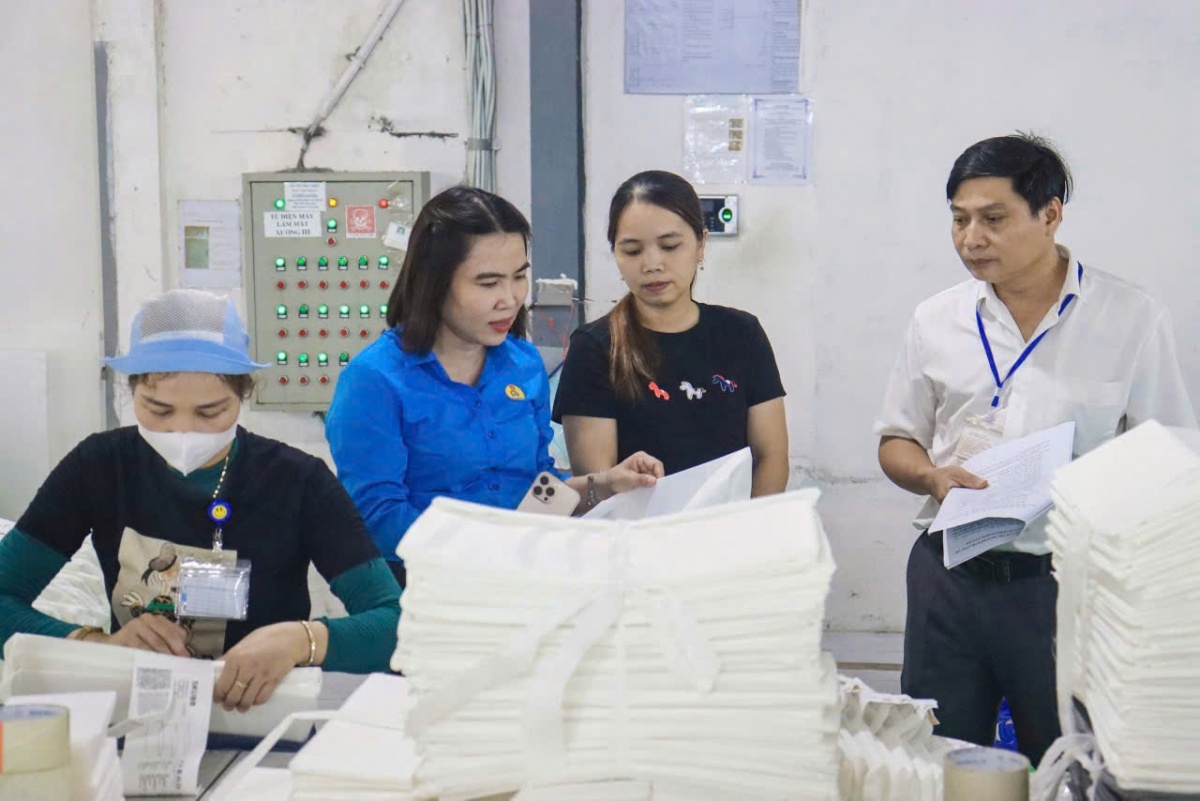 Sự cần thiết phải sửa đổi Luật An toàn, vệ sinh lao động Sự cần thiết phải sửa đổi Luật An toàn, vệ sinh lao động