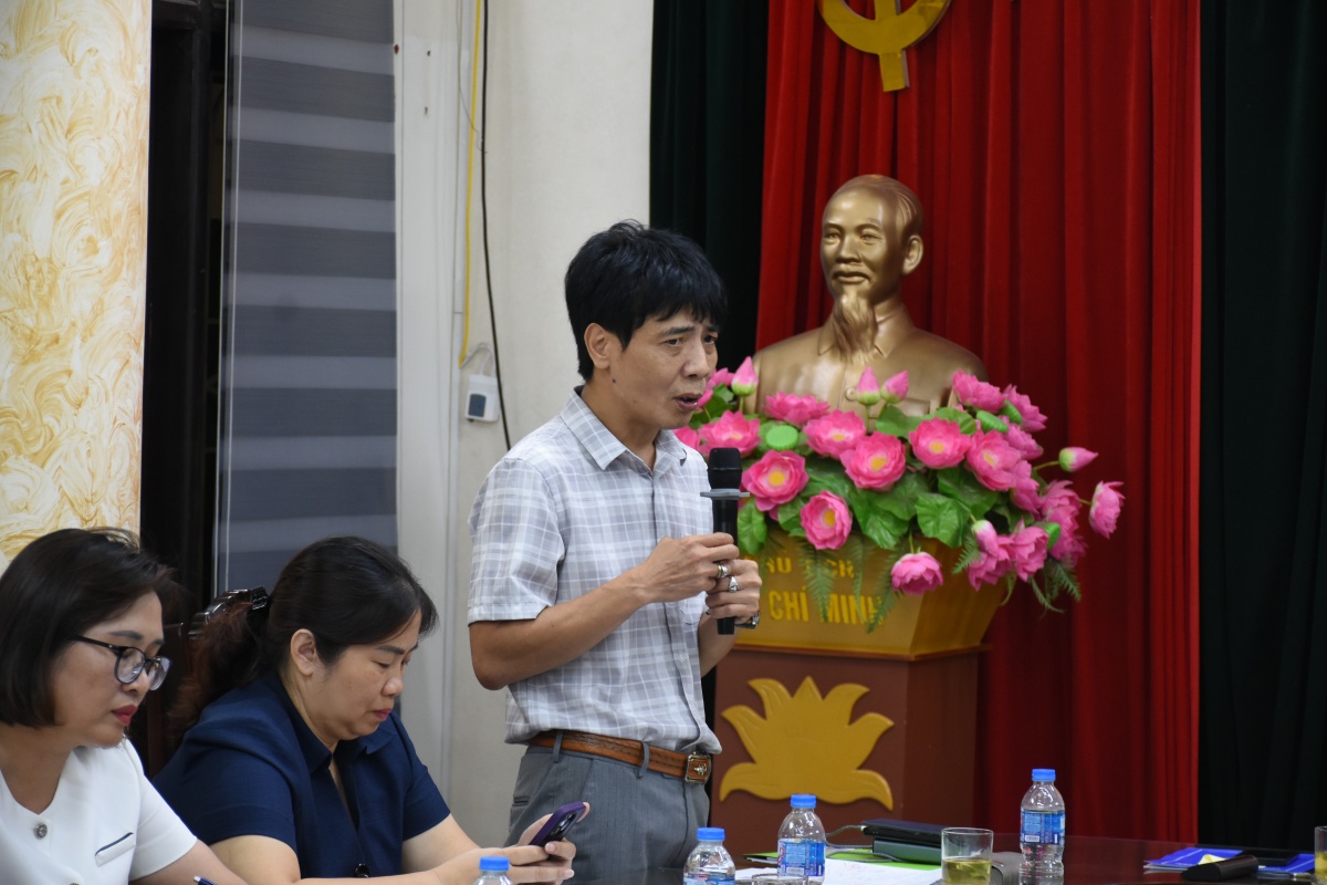 Kiện toàn tổ chức, nâng cao chất lượng đào tạo và nghiên cứu khoa học Kiện toàn tổ chức, nâng cao chất lượng đào tạo và nghiên cứu khoa học