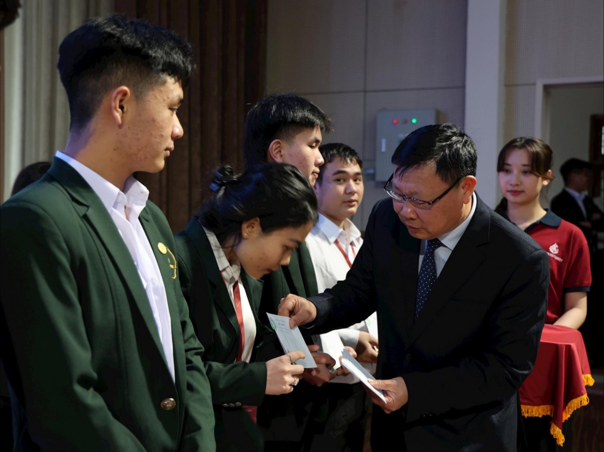 Lâm Đồng: Xây nền xã hội học tập - khơi nguồn phát triển cho kỷ nguyên mới Lâm Đồng: Xây nền xã hội học tập - khơi nguồn phát triển cho kỷ nguyên mới