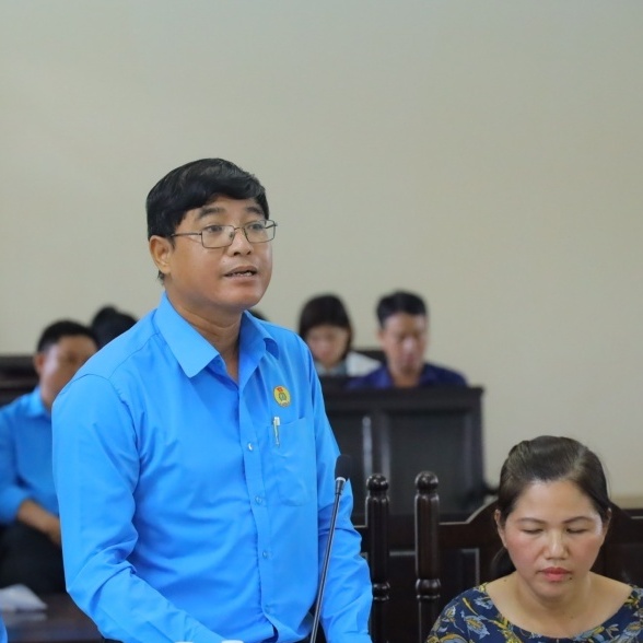 de nguoi lao dong nho den cong doan dau tien