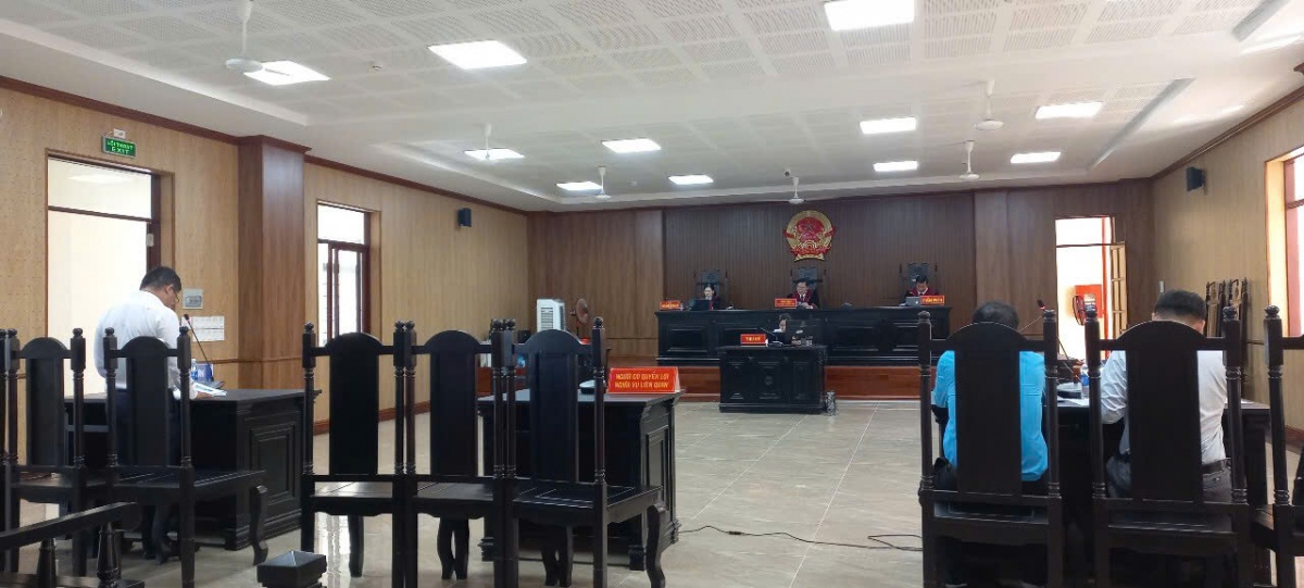 Gia hạn hợp đồng thử việc trong pháp luật lao động: Nhìn từ một bản án phúc thẩm Gia hạn hợp đồng thử việc trong pháp luật lao động: Nhìn từ một bản án phúc thẩm