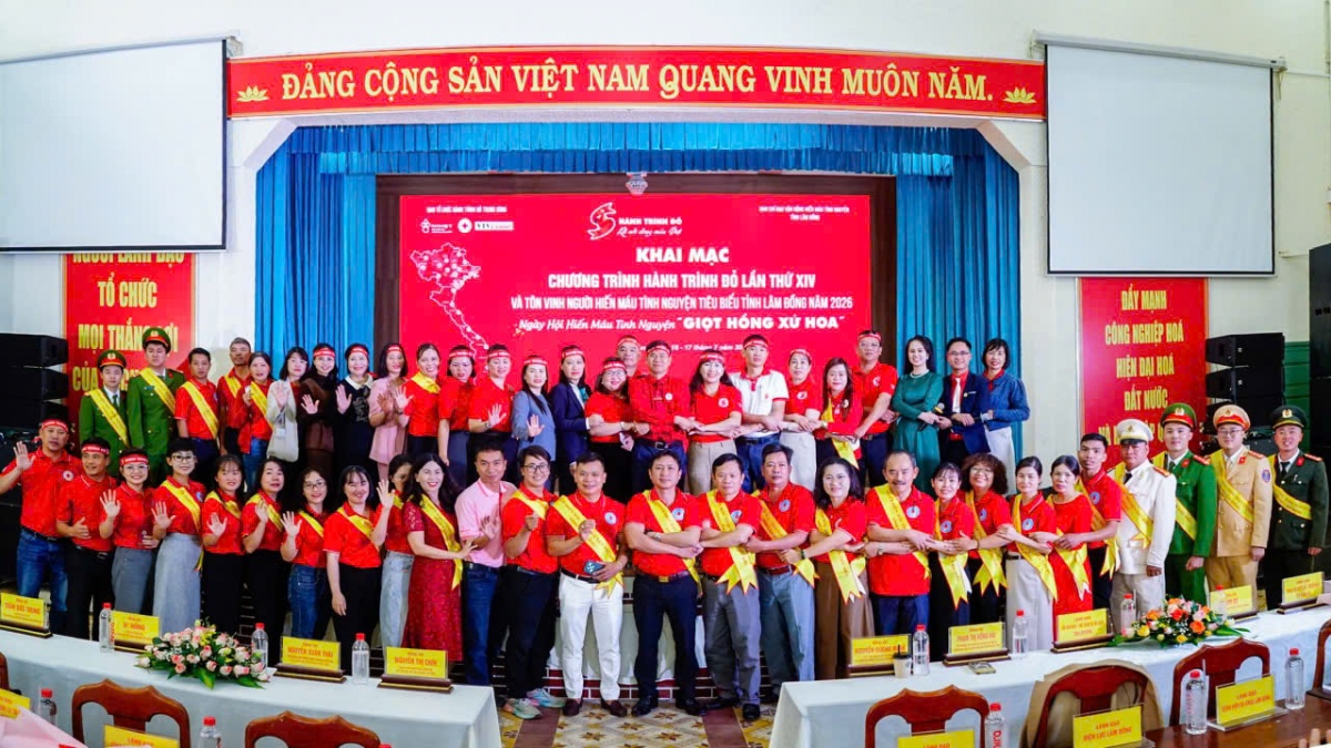 Hành trình Đỏ Lâm Đồng: Kết nối những trái tim biết cho đi Hành trình Đỏ Lâm Đồng: Kết nối những trái tim biết cho đi