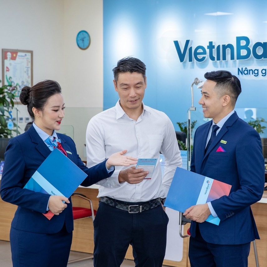 vietinbank tang manh 128 bac trong top 2000 doanh nghiep lon nhat the gioi