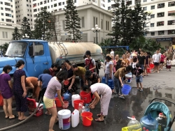 phu nu va tre em gai nan nhan cua toi pham mua ban nguoi