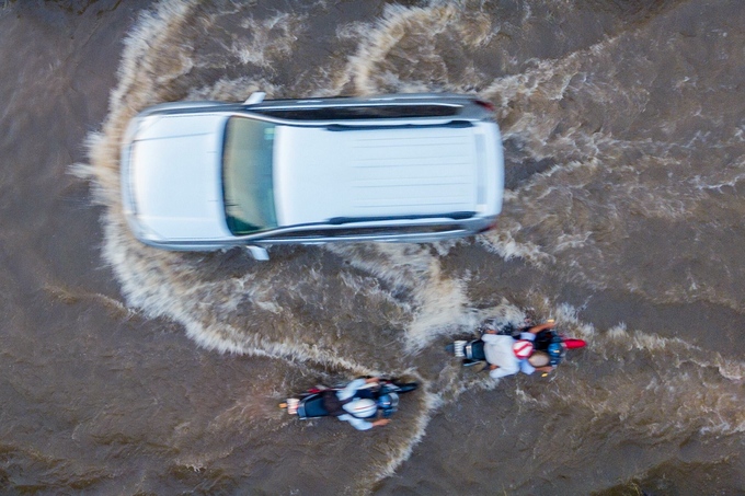 Bão số 5: Đường Thành phố Hồ Chí Minh mênh mông nước bao so 5 duong thanh pho ho chi minh menh mong nuoc