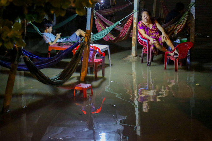 Bão số 5: Đường Thành phố Hồ Chí Minh mênh mông nước bao so 5 duong thanh pho ho chi minh menh mong nuoc