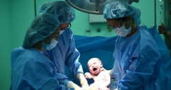 toshiba phat trien thiet bi dung 1 giot mau phat hien 13 loai ung thu