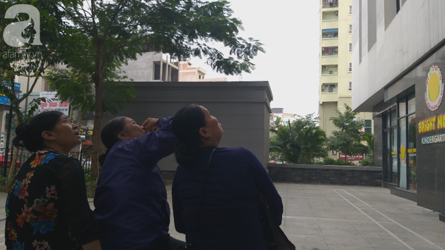 be gai 11 tuoi roi tu tang 39 goi con day an sang bo me di ti m moi biet con da mat